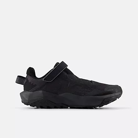Black velcro new balance discount